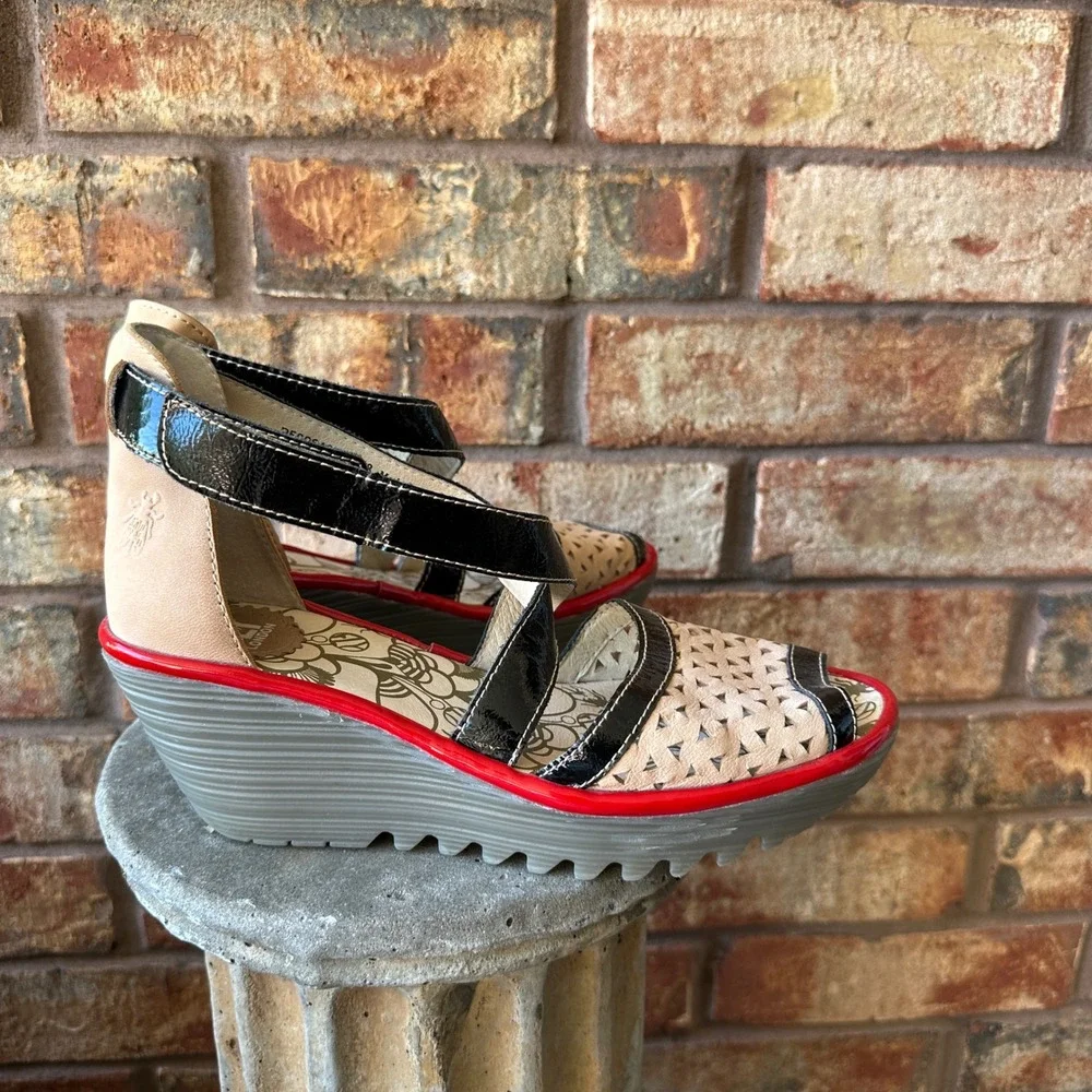 Fly London Ynes Beige Black Red Patent Leather Wedge Sandal  Womens 38 Quirky